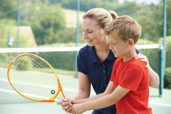 Tennis- en multisportkampen Sport en Spel zomervakantie